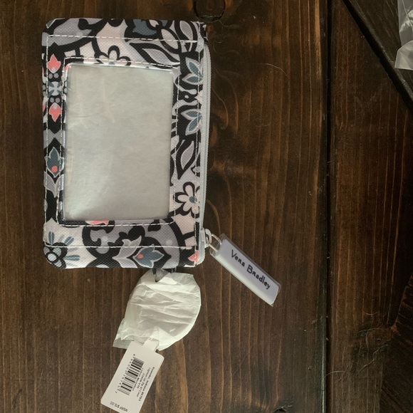 Vera Bradley Accessories - Vera Bradley card holder